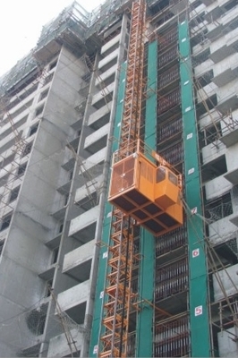 Elevador da grua da construção do aparelho de manutenção dos materiais com altura de levantamento 150 m
